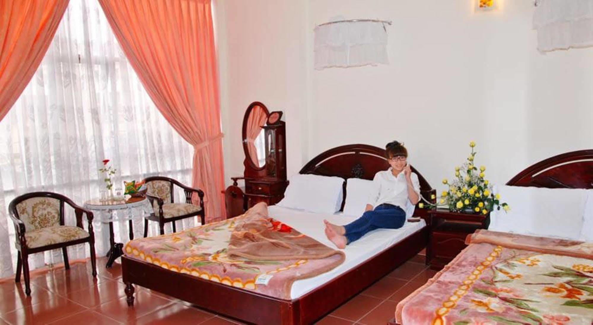 Duy Phuong Hotel Dalat Exterior foto