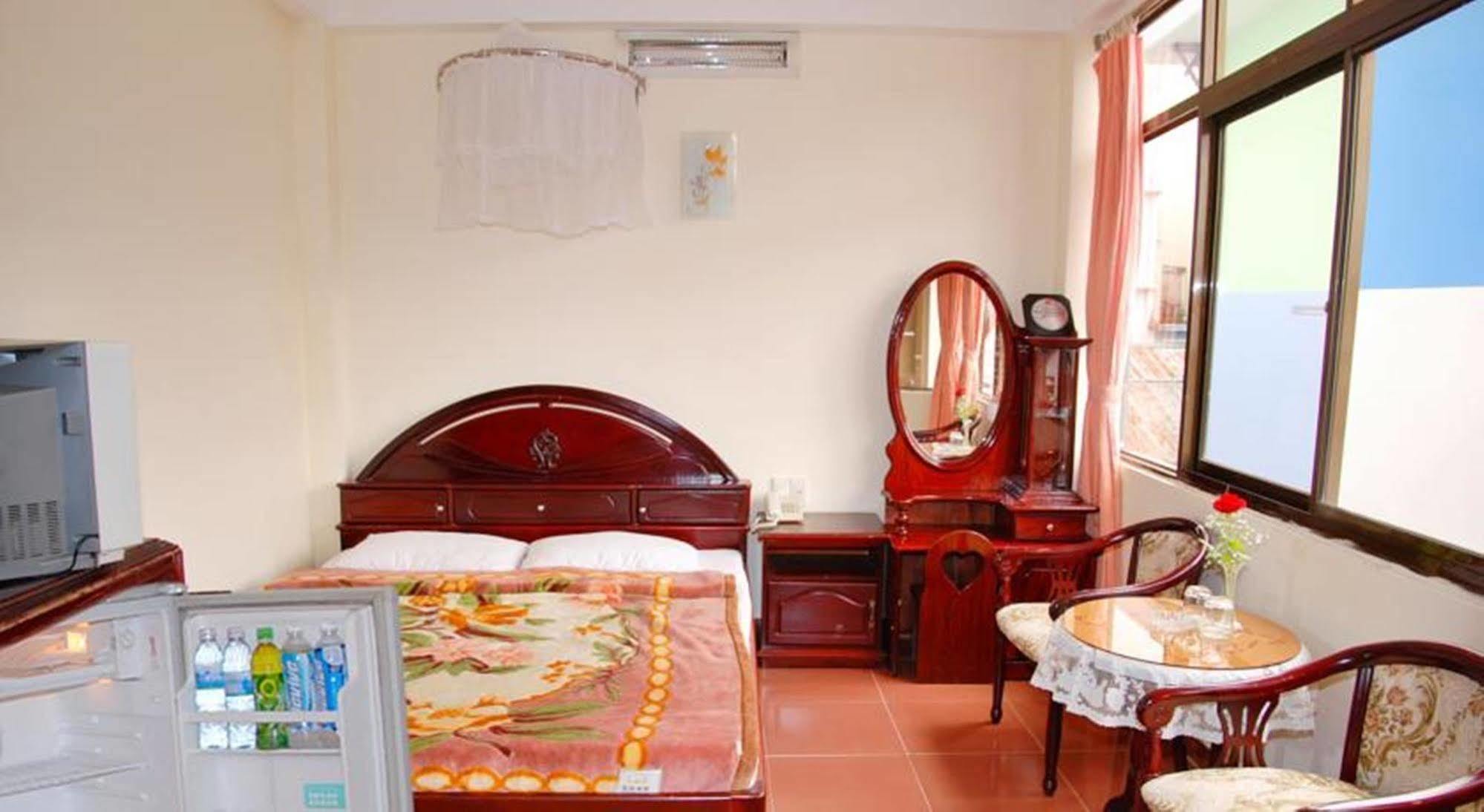 Duy Phuong Hotel Dalat Exterior foto
